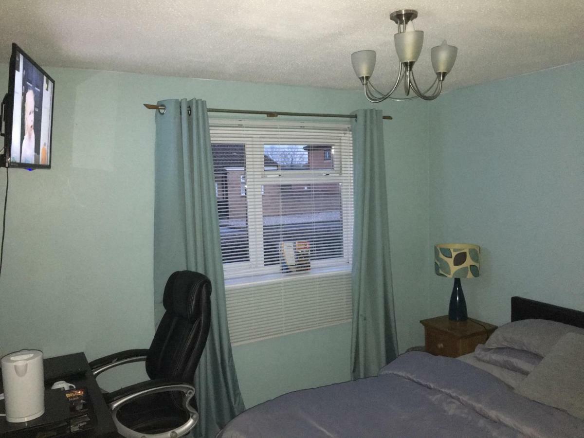 Travelling Stop Apartamento Swindon Exterior foto