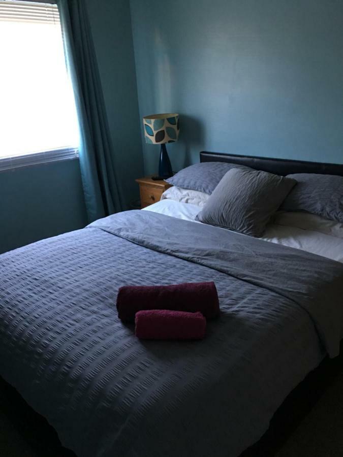 Travelling Stop Apartamento Swindon Exterior foto